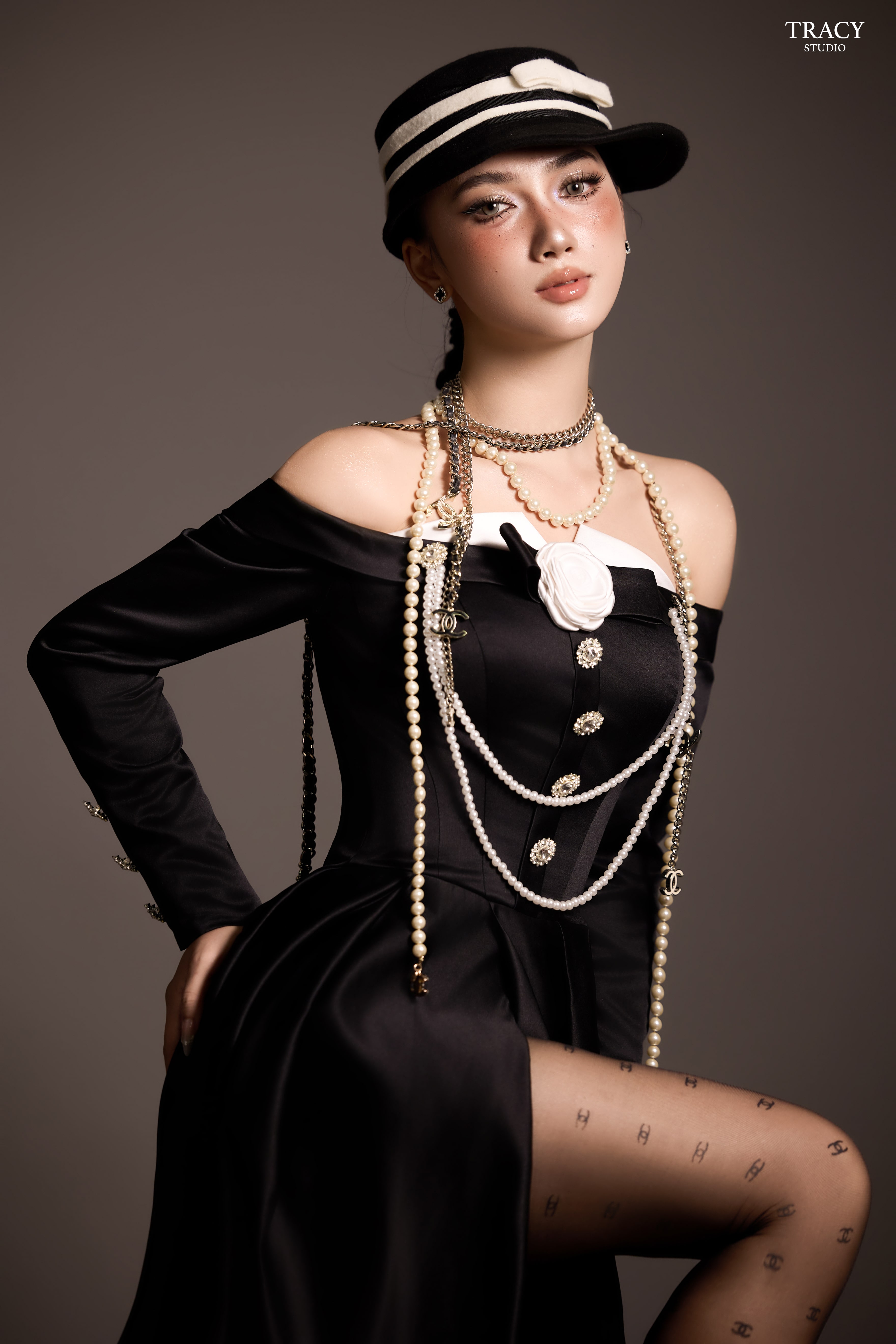 frontend/img/gallery/concept-cool-ngau-slay/tracy-studio-chup-concept-slay-tth (2).jpg